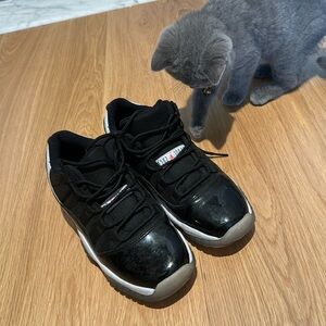 Air Jordan 11  Infrared. Kitty  not for sale 😂